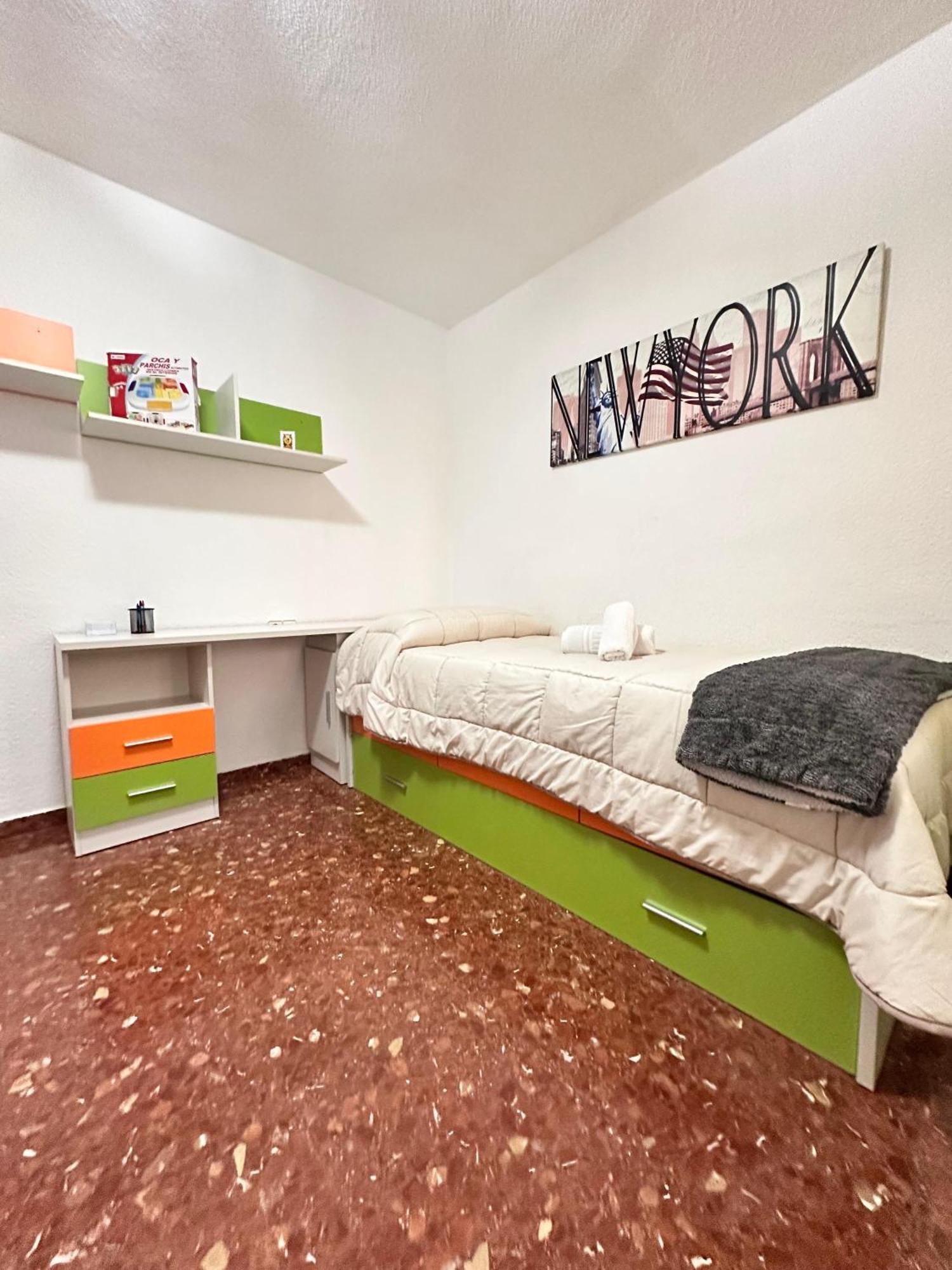 Piso Granada 3 Dormitorios Y Parking Privado Екстериор снимка